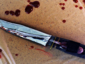 Blutige Messer: Die verschwiegene Gewalt an Schulen