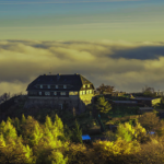 „Spektakuläre Aussicht des Dreiländerecks“ – Die drei höchsten Bergbauden in der Lausitz