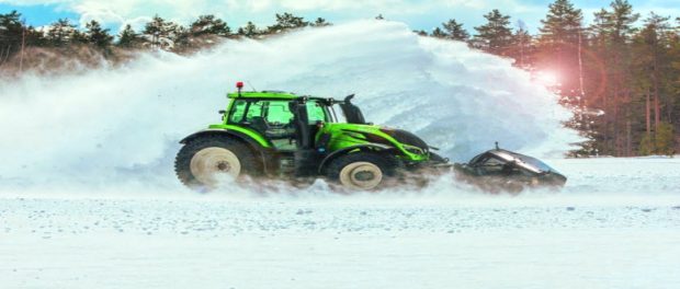 Nokian Hakkapeliitta TRI: Erster Traktor-Winterreifen der Welt / Nokian  Tyres