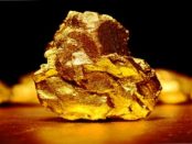 Lausitzer Gold & Glauben: „Mit den Quellen der Spree werden Teile des Goldes an die Erdoberfläche befördert“